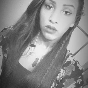 Meet your Posher, Isis